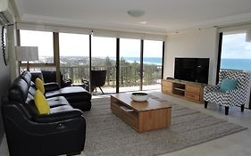 De Ville Apartments Gold Coast